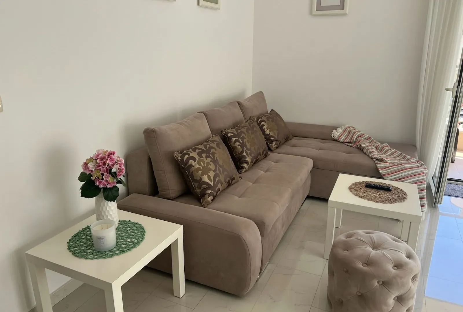 Rent, one bedroom apartment, 52m², Centar, Budva