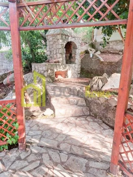 Sale, house, 280m², Krašići, Tivat