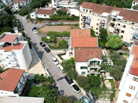 Prodaja, kuća, 285m², Budva, Crna Gora - image 21