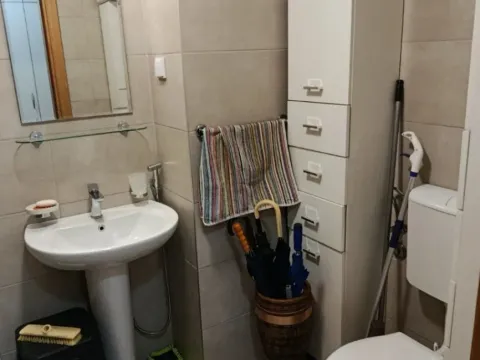 Izdavanje, jednosoban stan, 48m², Stari Aerodrom, Podgorica - image 8