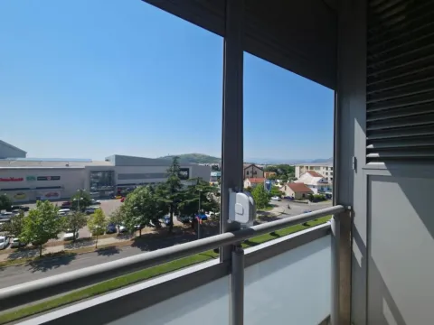 Izdavanje, garsonjera, 27m², City Kvart, Podgorica - image 11