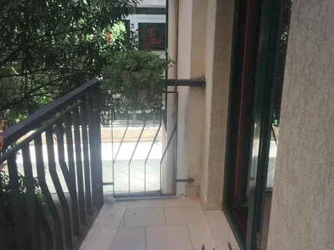 Izdavanje, trosoban stan, 100m², Gorica C, Podgorica - image 7