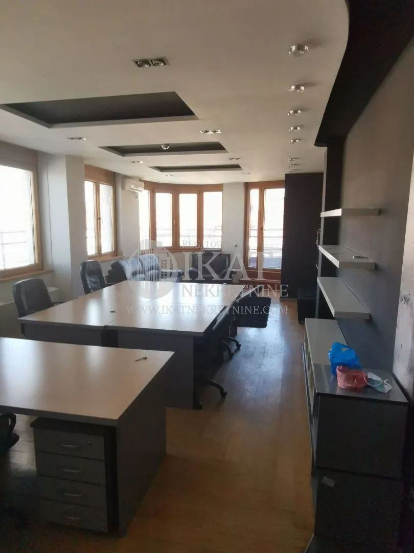 Rent, office space, 70m², Stari Grad, Beograd