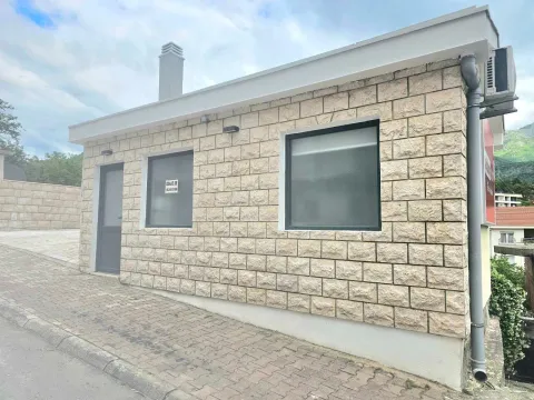 Izdavanje, poslovni prostor, 28m², Babin Do, Budva - image 2