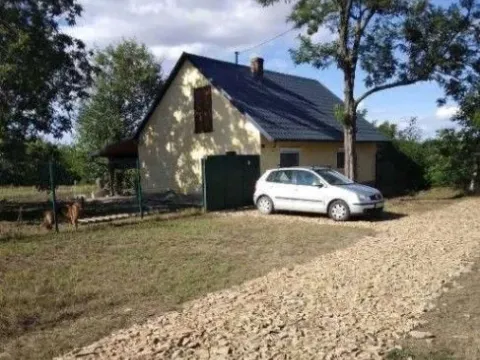 Prodaja, kuća, 100m², Bečej, Novi Sad