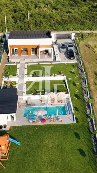 Sale, house, 147m², Baćevac, Barajevo