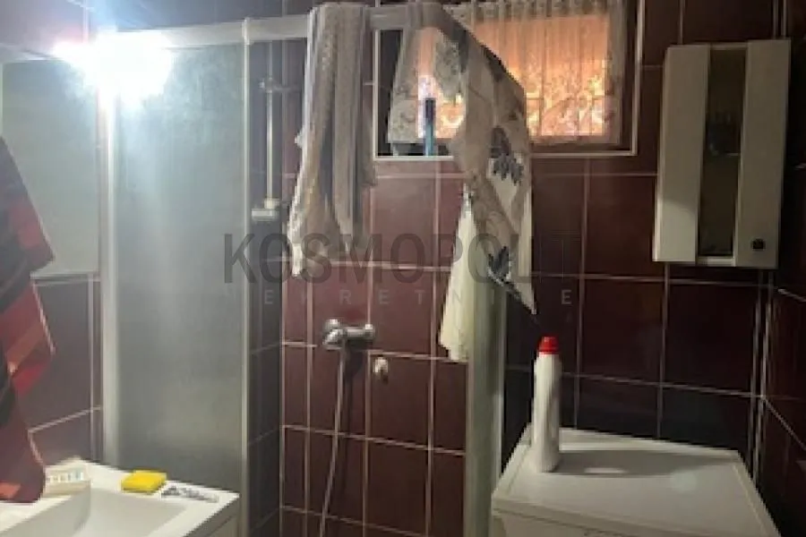 Prodaja, četvorosoban stan, 80m², Višnjička Banja, Palilula Sve Podlokacije