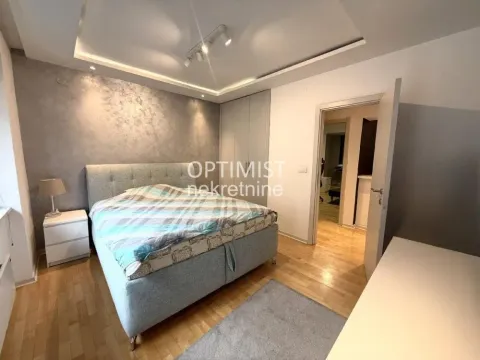 Rent, three bedroom apartment, 70m², Savski Venac, Beograd - image 10