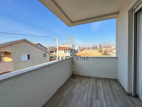 Rent, three bedroom apartment, 100m², Zagorič, Podgorica - image 12