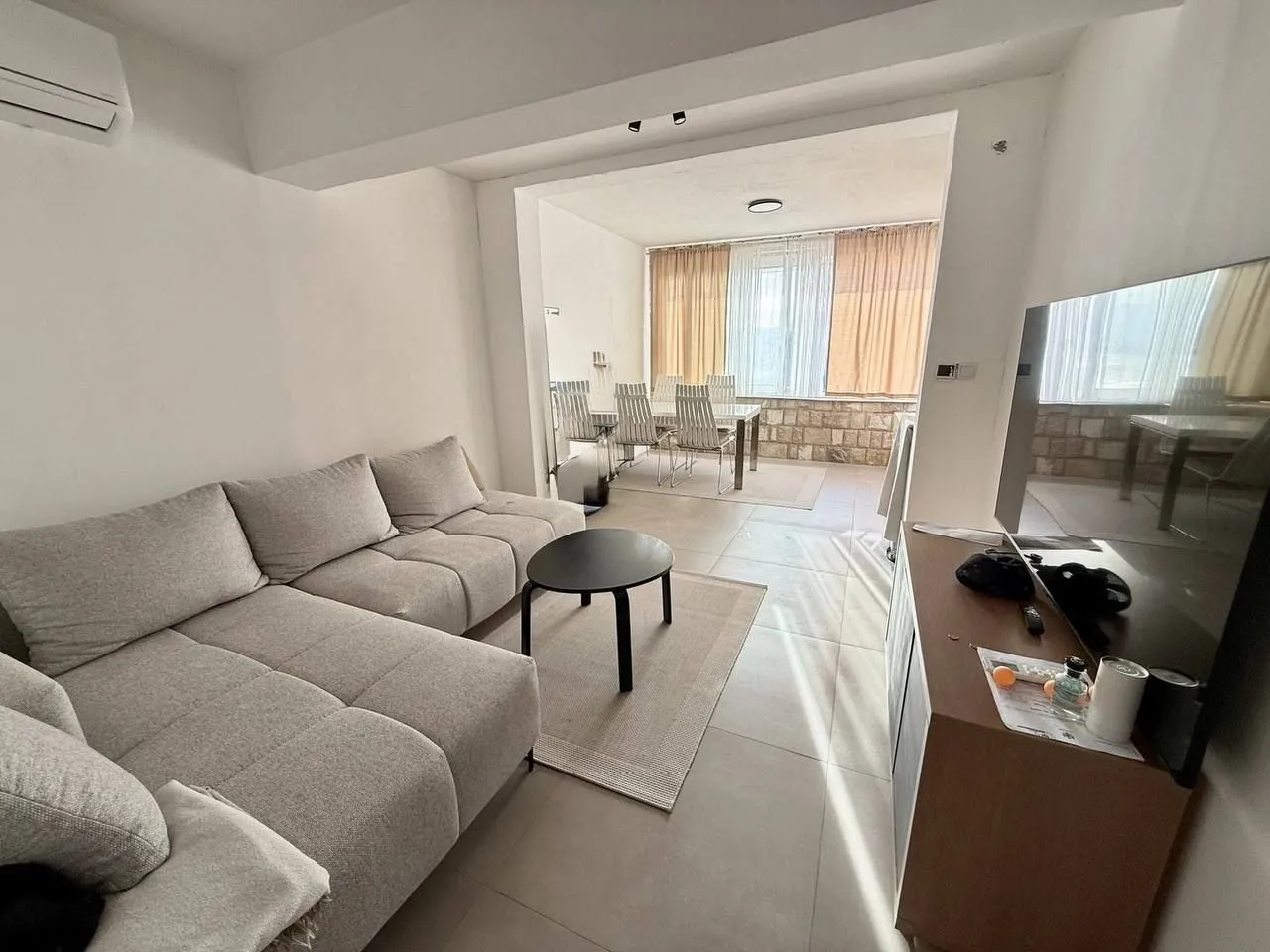 Prodaja, dvosoban stan, 54m², Pržno, Budva