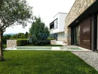 Prodaja, kuća, 162m², Podgorica, Crna Gora - image 1