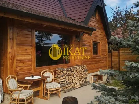 Sale, house, 120m², Centar, Zlatibor
