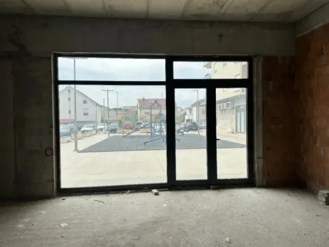 Izdavanje, poslovni prostor, 144m², Zabjelo, Podgorica - image 3