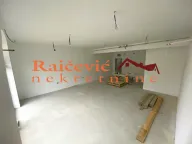 Izdavanje, poslovni prostor, 63m², Vrbas, Novi Sad - image 5