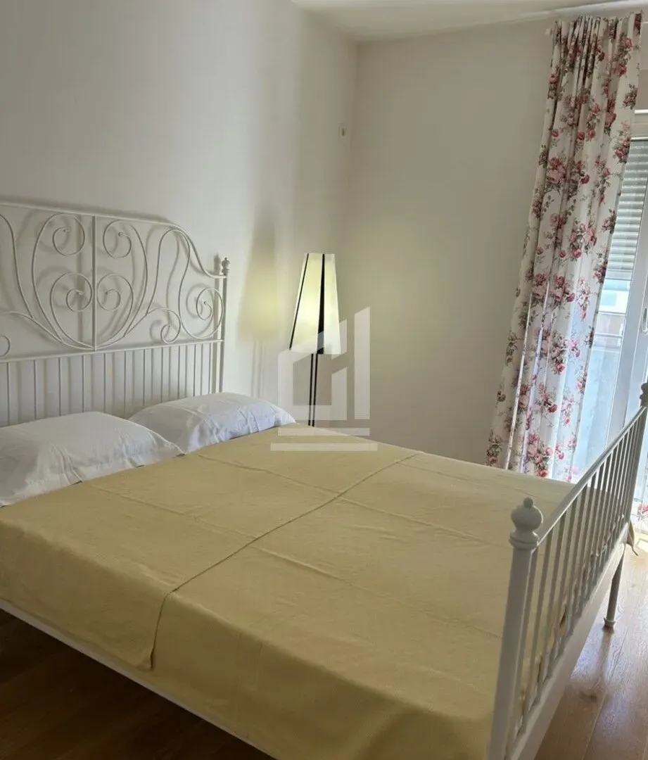Rent, one bedroom apartment, 42m², Central Point, Podgorica