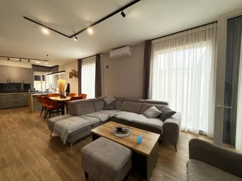 Prodaja, kuća, 174m², Veternik, Novi Sad Sve Podlokacije - image 8