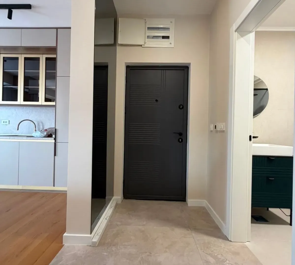 Stan-na-dan, jednosoban stan, 55m², Centar, Bar