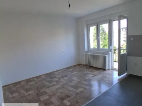 Prodaja, dvosoban stan, 64m², Grbavica, Novi Sad Sve Podlokacije - image 2