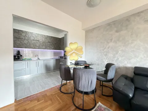 Rent, studio apartment, 80m², City Kvart, Podgorica - image 4