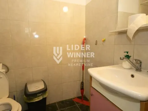 Izdavanje, poslovni prostor, 76m², Novi Beograd Sve Podlokacije, Beograd - image 9