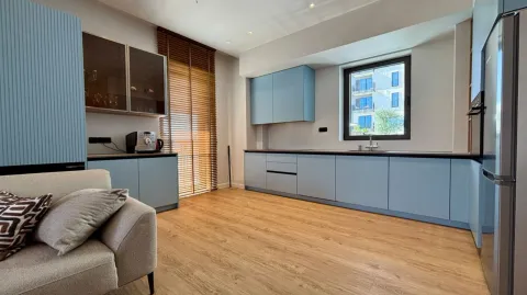 Prodaja, trosoban stan, 110m², Porto Montenegro, Tivat - image 3