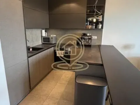 Izdavanje, trosoban stan, 89m², Savski Venac, Beograd - image 6