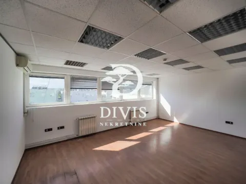 Rent, office space, 216m², Zemun Gornji Grad, Zemun Sve Podlokacije - image 10