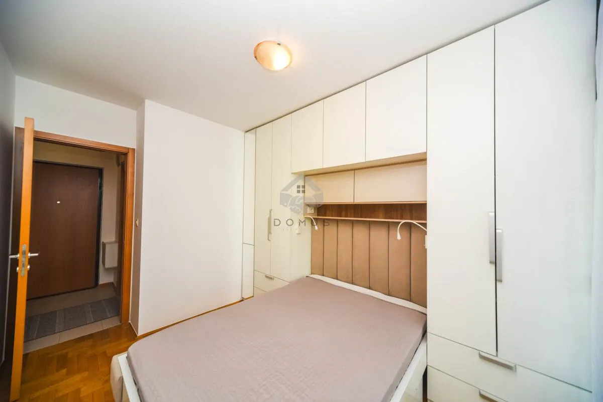 Rent, one bedroom apartment, 49m², Autobuska stanica, Podgorica