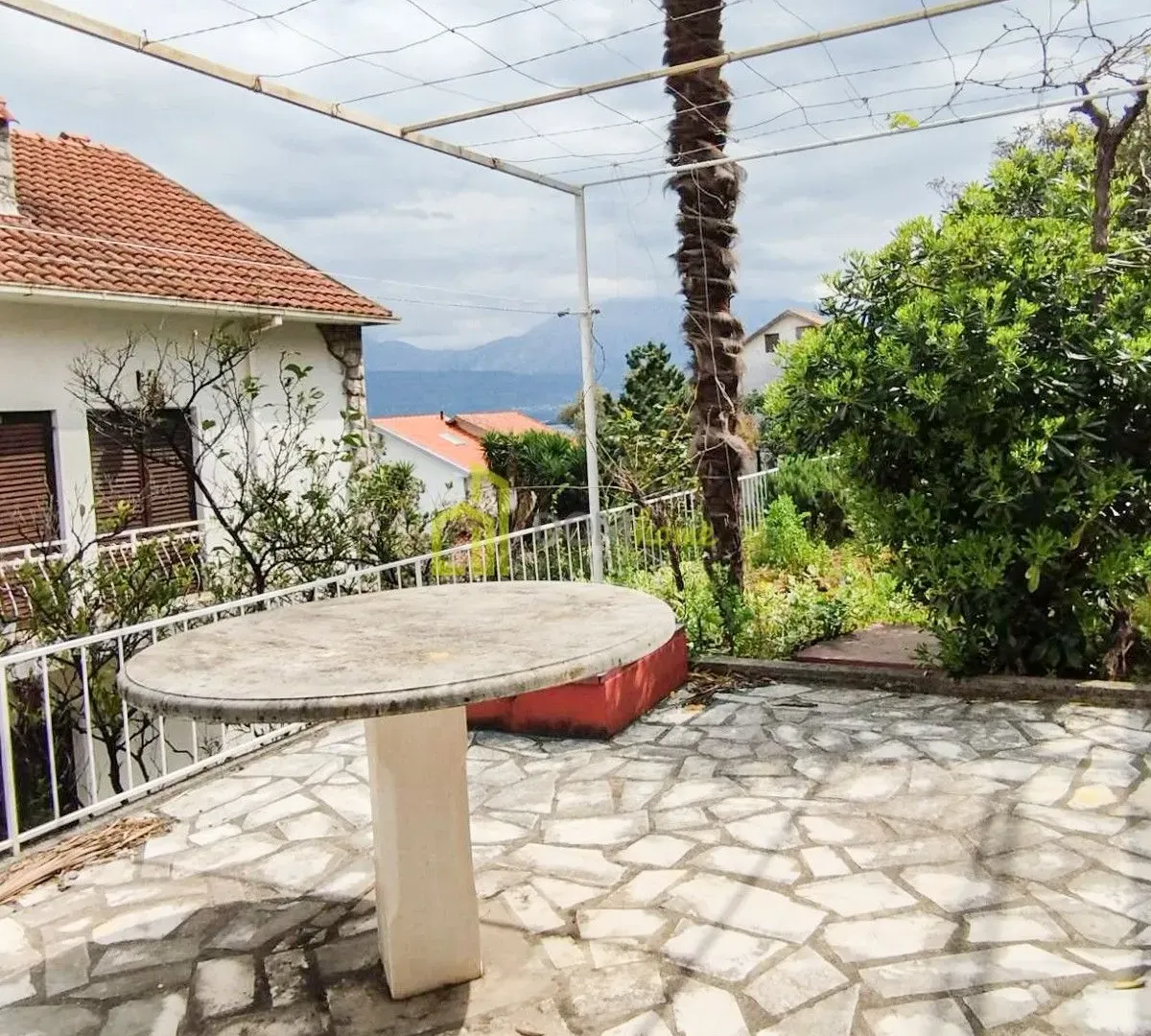 Sale, house, 280m², Krašići, Tivat
