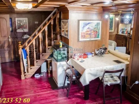 Sale, four bedroom apartment, 142m², Zemun Centar, Zemun Sve Podlokacije - image 6