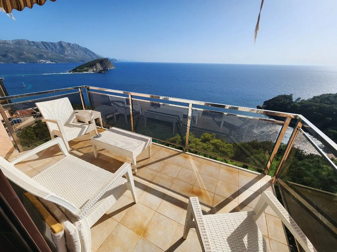 Sale, one bedroom apartment, 78m², Komoševina, Budva