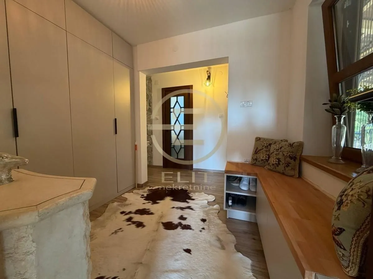 Prodaja, kuća, 3093m², Čerević, Beočin