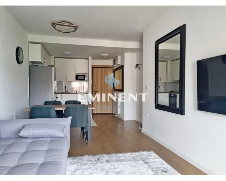 Izdavanje, stan, 43m², Autokomanda, Voždovac Sve Podlokacije