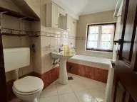 Izdavanje, kuća, 450m², Bulevar Evrope, Novi Sad Sve Podlokacije - image 15