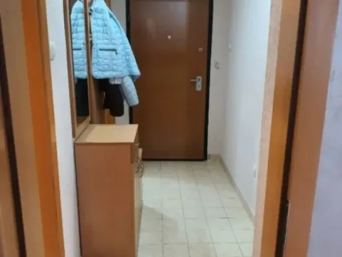 Sale, three bedroom apartment, 105m², Blok 6, Podgorica - image 8