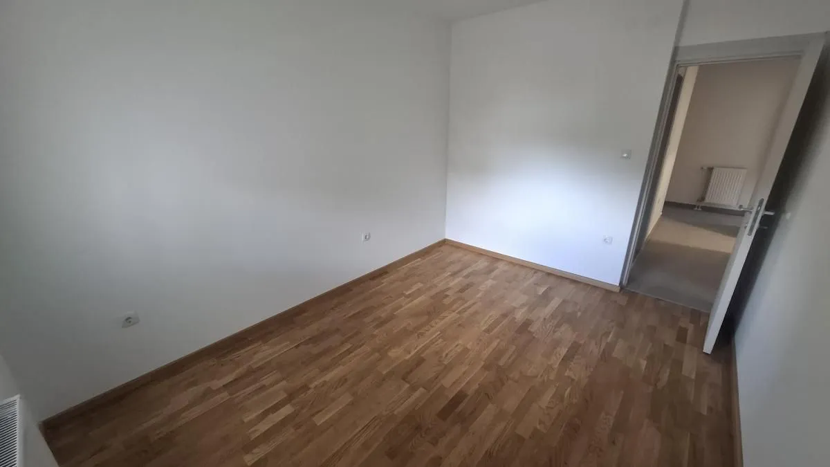 Rent, office space, 75m², Petrovaradin, Novi Sad