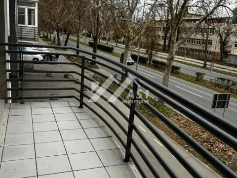 Izdavanje, dvosoban stan, 44m², Adamovićevo Naselje, Novi Sad Sve Podlokacije - image 8