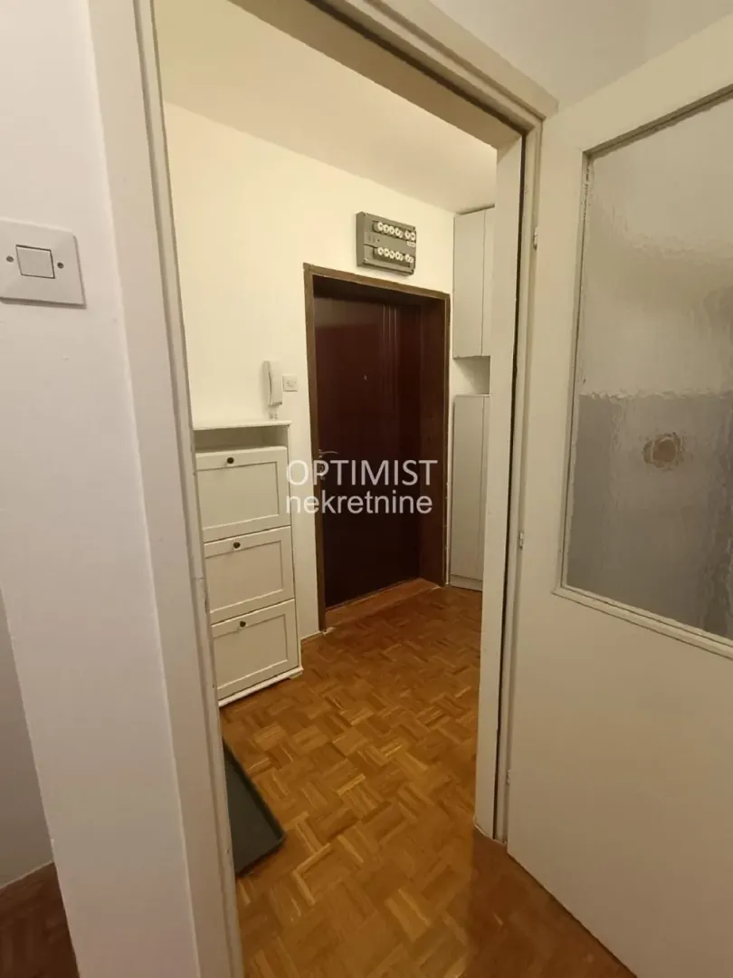 Rent, two bedroom apartment, 48m², Voždovac Sve Podlokacije, Beograd