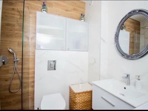 Izdavanje, jednosoban stan, 48m², Vezirov Most, Podgorica - image 4