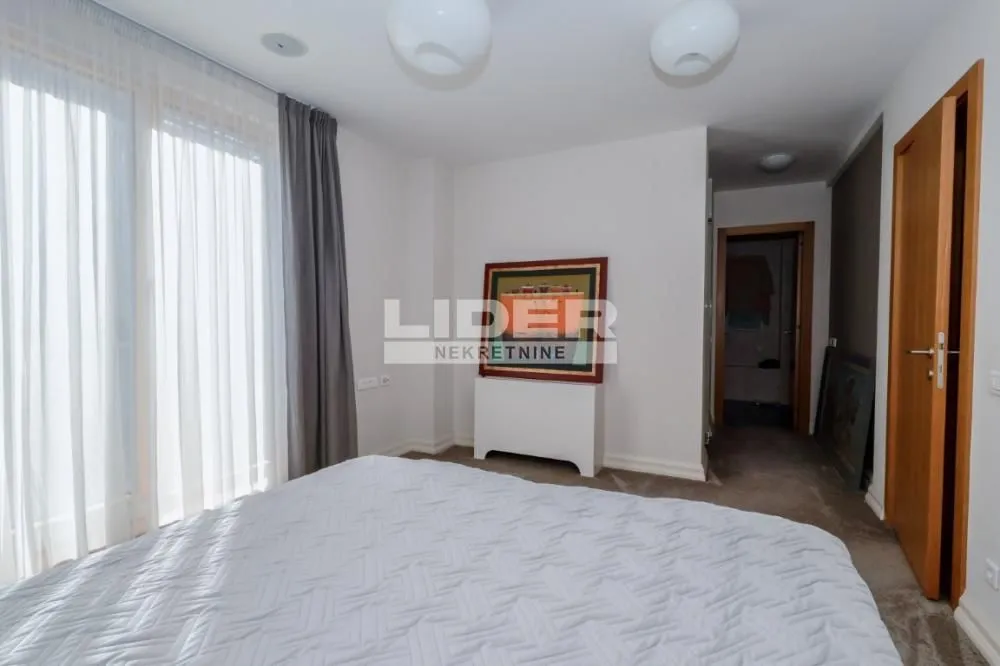 Prodaja, kuća, 279m², Košutnjak, Beograd
