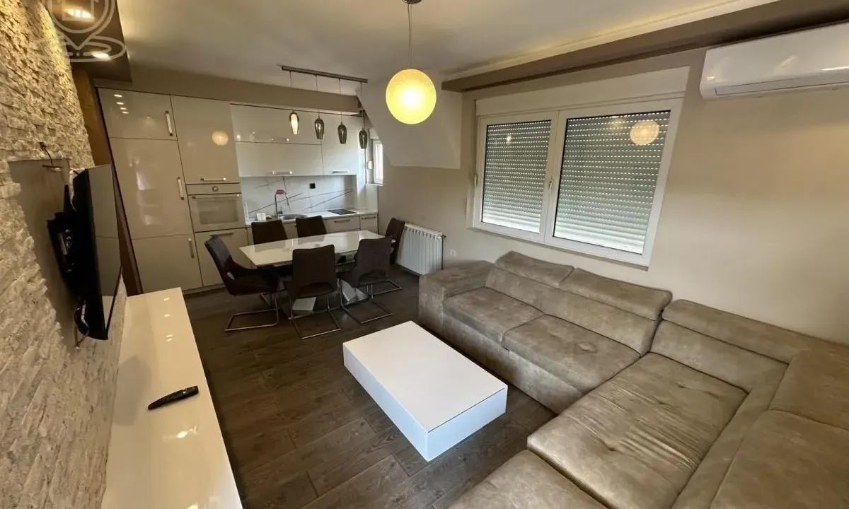 Prodaja, dvosoban stan, 52m², Palilula, Niš