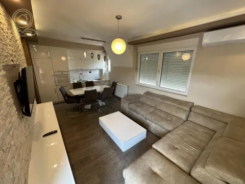 Sale, two bedroom apartment, 52m², Palilula, Niš