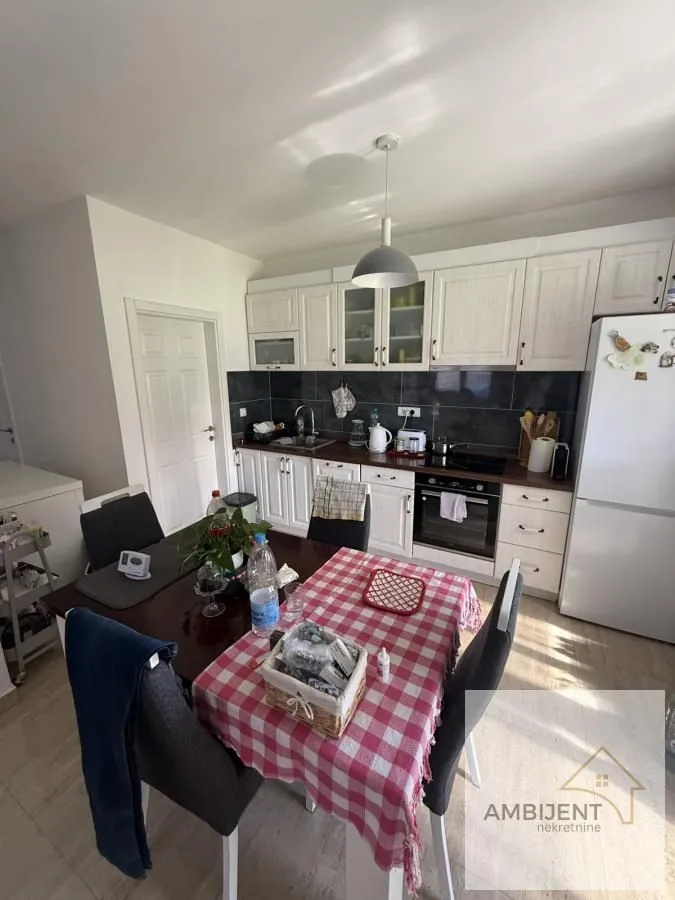 Prodaja, kuća, 90m², Centar, Stara Pazova