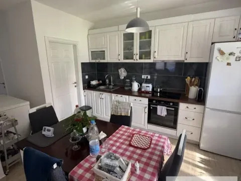 Kuća in Centar
