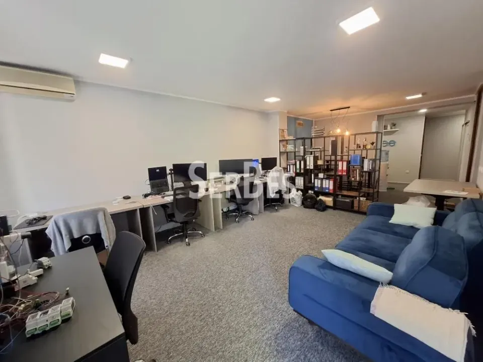 Rent, four bedroom apartment, 120m², Grbavica, Novi Sad Sve Podlokacije