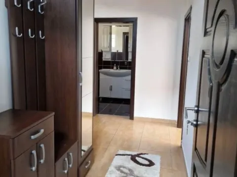 Rent, two bedroom apartment, 115m², Tološi, Podgorica - image 4