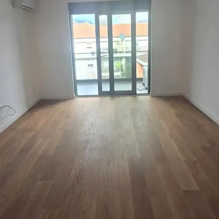 Prodaja, jednosoban stan, 47m², Momišići, Podgorica