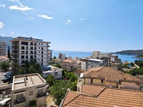 Sale, one bedroom apartment, 38m², Bečići, Budva - image 4