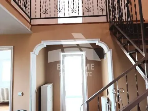 Sale, three bedroom apartment, 142m², Krnjaca, Palilula Sve Podlokacije - image 4