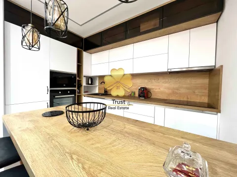 Izdavanje, dvosoban stan, 72m², Master Kvart, Podgorica - image 7